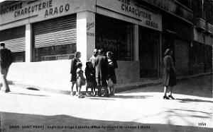 1119- Oran - St Pierre - Rue Arago et Rue Ferdinand de Lesseps - 1954
